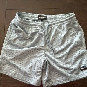 RSQ Mesh shorts mens Small